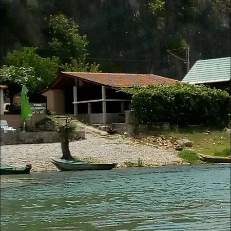アパート Skadar Lake Radinovic